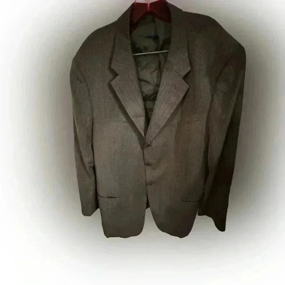 Armani Collezioni men’s dark gray striped wool blazer size 46R